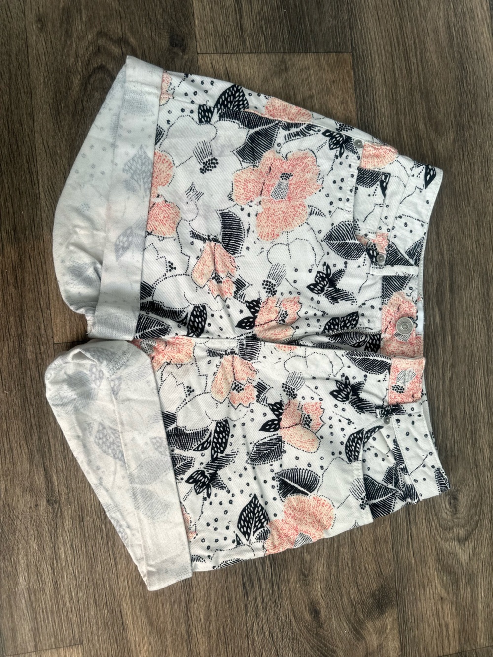 BDG White Floral High-Waist “Mom” Shorts with Coral & Black Accents